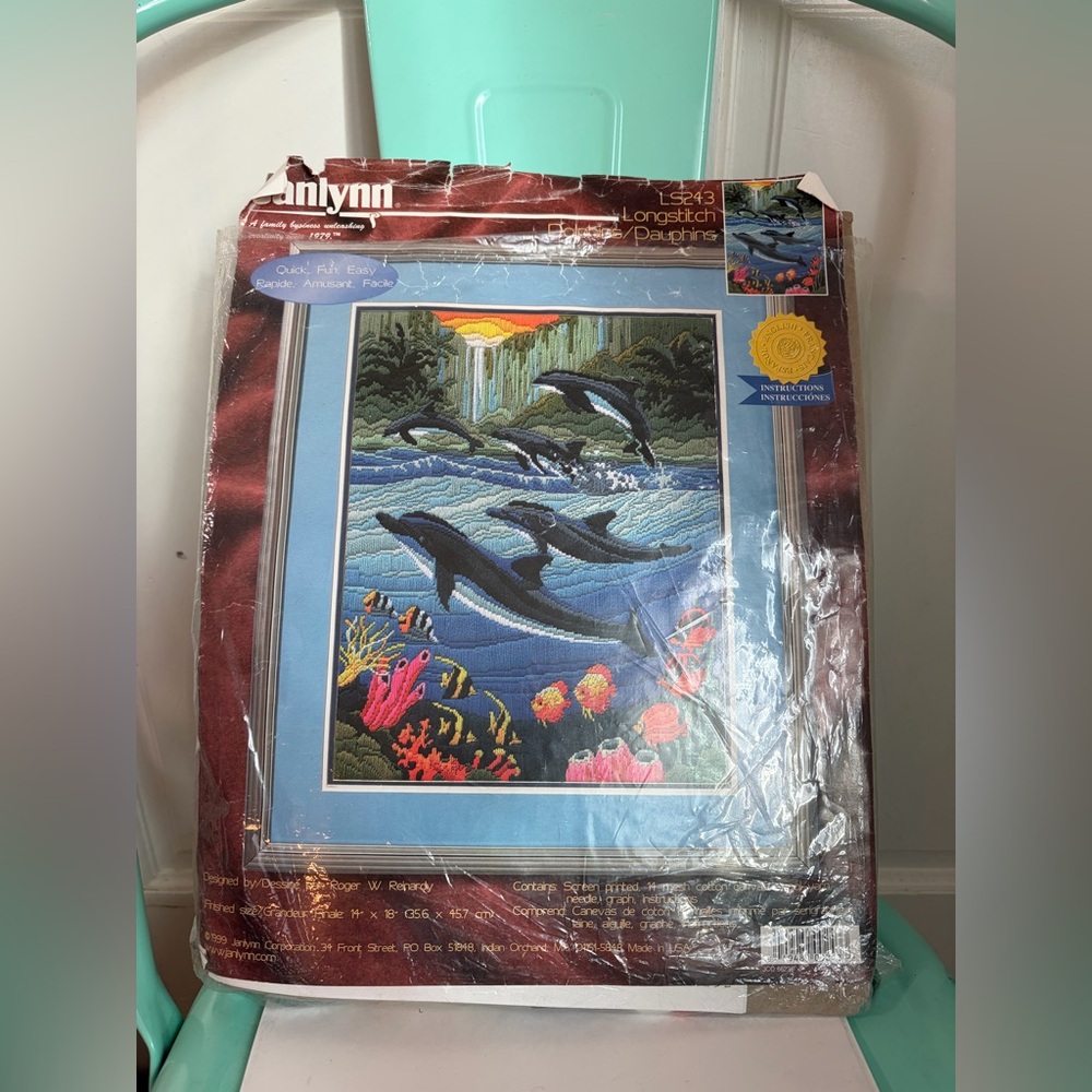New Open Box Janlynn DOLPHINS Longstitch Kit LS243 14" x 18" Cross Stitch